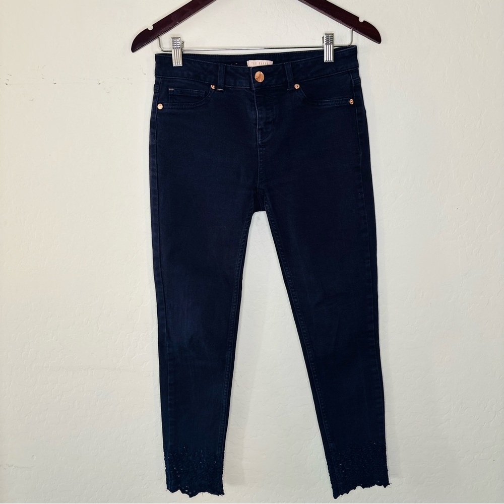 Ted Baker Dark Navy Blue Massiee Cropped Skinny Jeans Embroidered Lace Detail 26